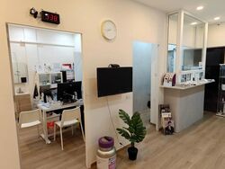 Ang Mo Kio Avenue 1 (D20), Shop House #576592551